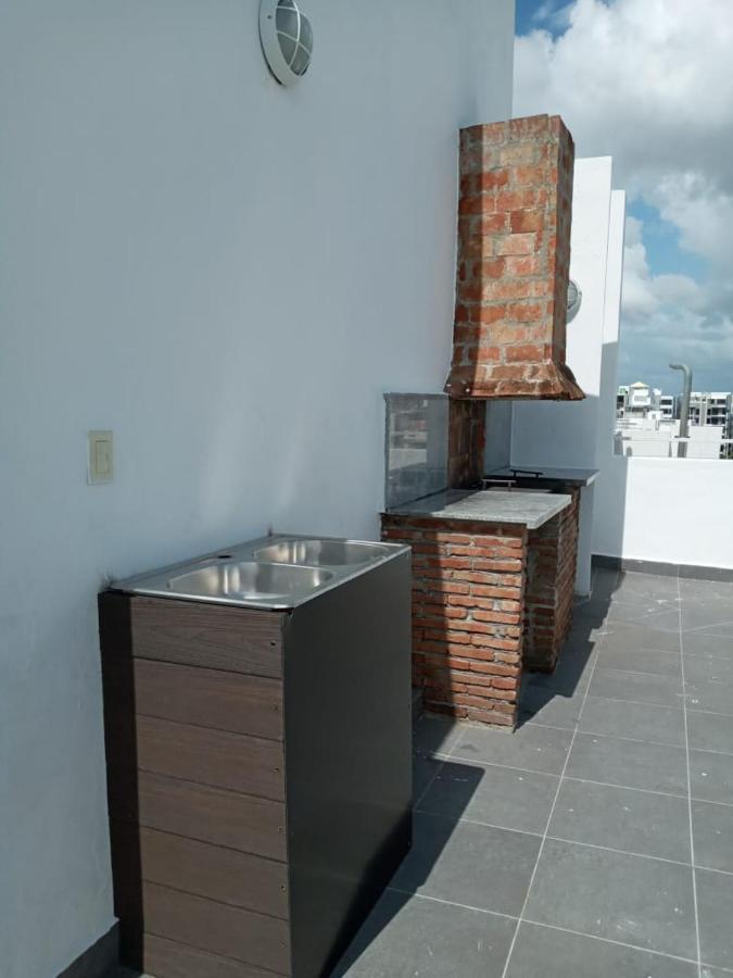 Cozy Apartment In Exclusive Area Bella Vista Santo Domingo Exterior photo